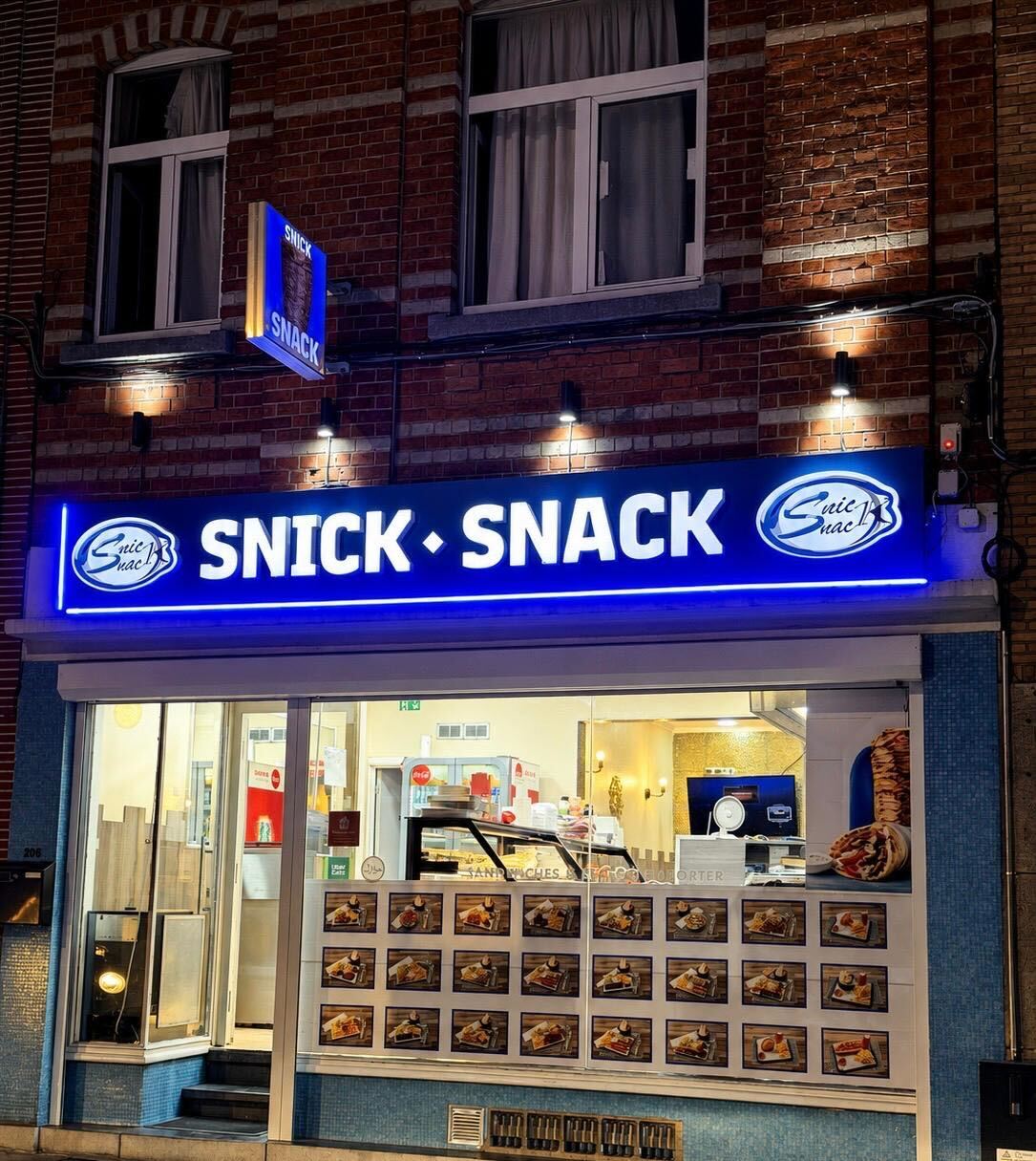Spécialité servie chez Snick Snack, kebab friterie à Sint-Lambrechts-Woluwe